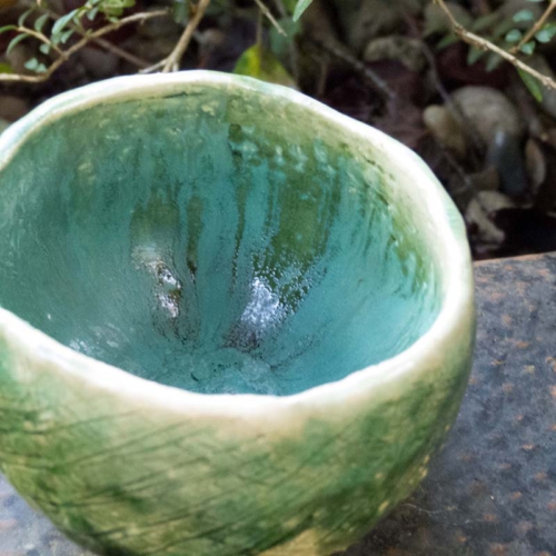 handgeformte Teeschale, Oribe, nicht mehr verfügbar