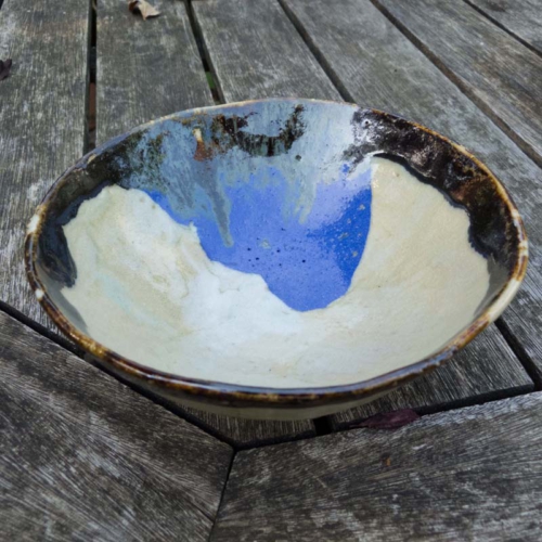 obere Schale, transparent/blau/Temmoku, ø 15cm, Höhe 6,5cm, 30€