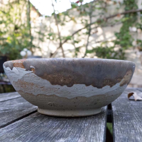 einfache Schale, Temmoku/Shino, ø 13,5cm, Höhe 5cm, 15€